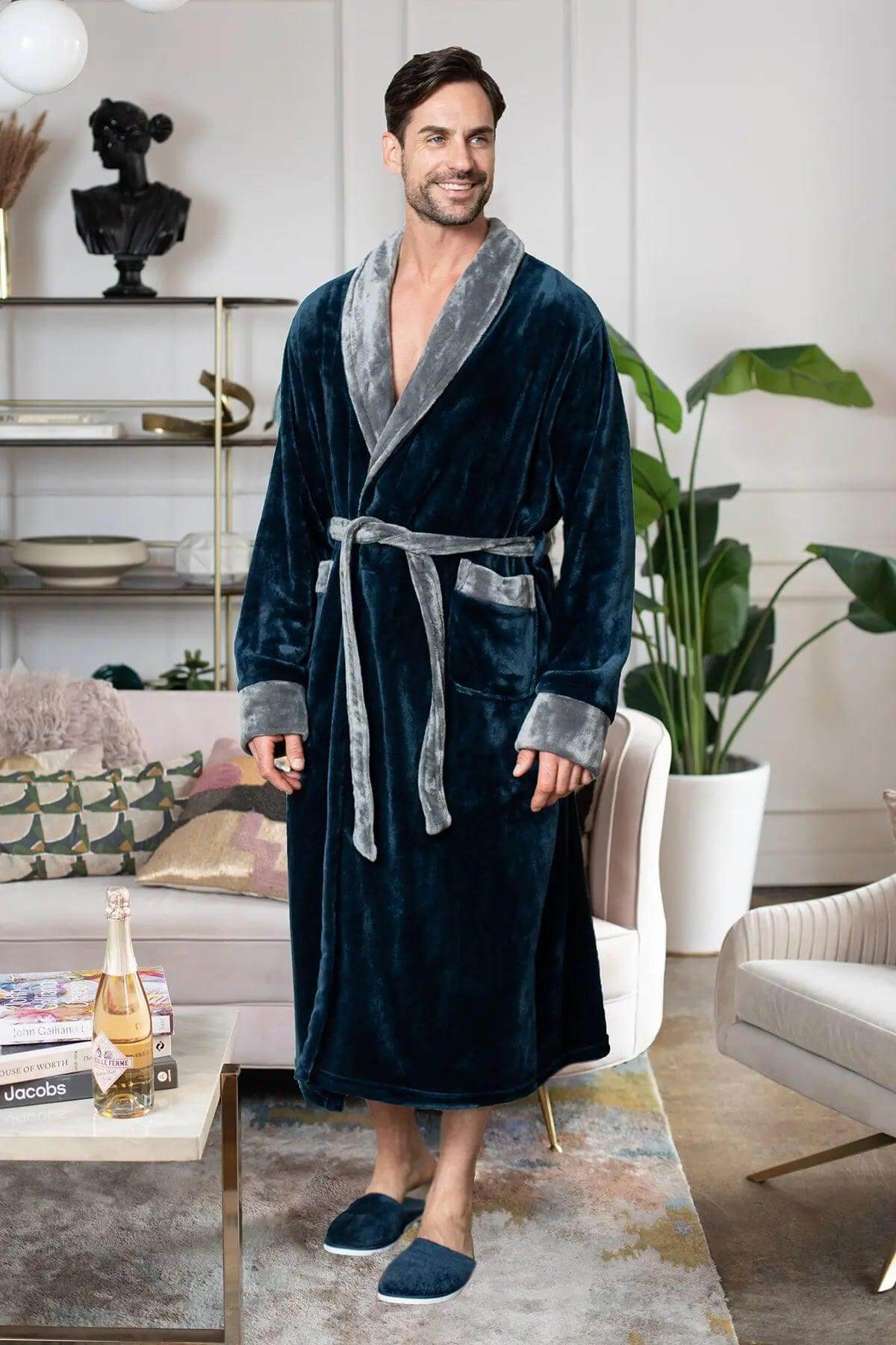 Cozy Mens Plush Robes – Built for Comfort, Designed to Last